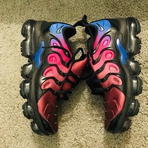 Women’s Nike air vapormax